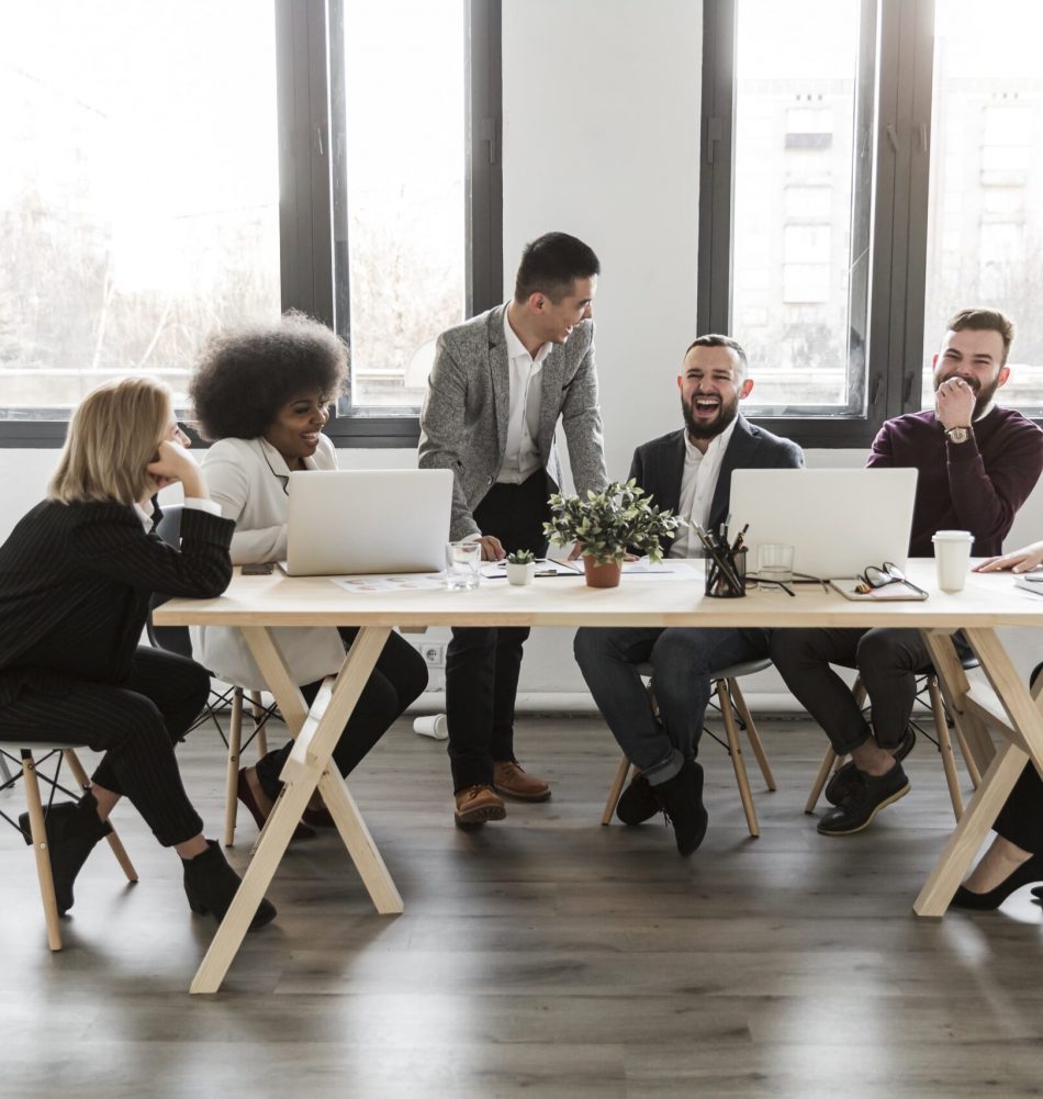 long-shot-business-people-meeting (1) long-shot-business-people-meeting (1)